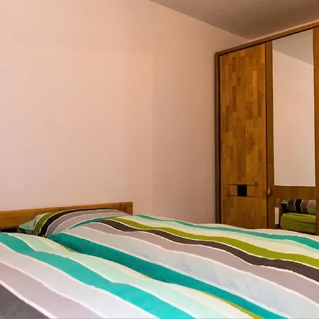 Am Berg, Eheleute Mueller Apartment